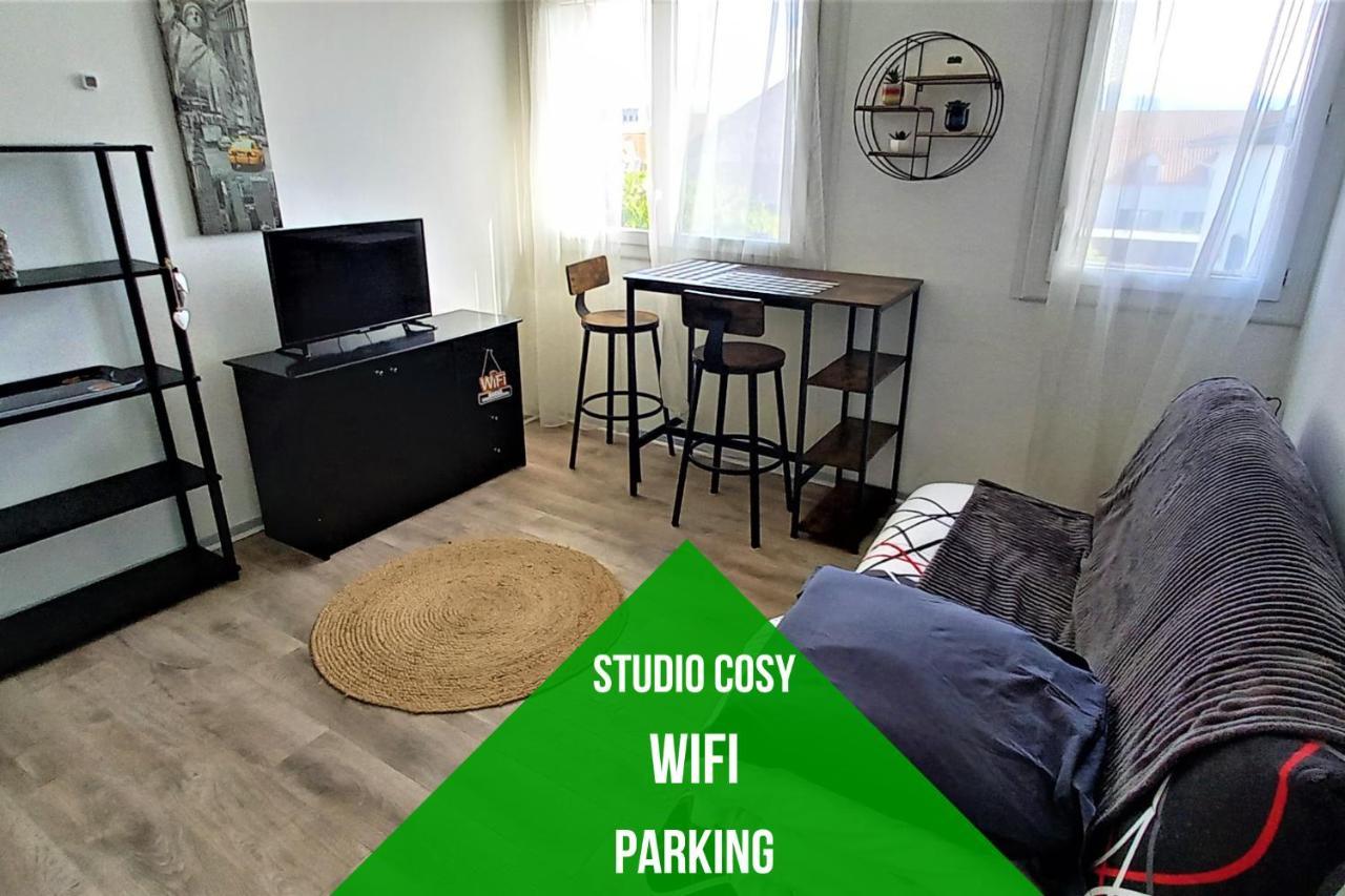 Apartament Petit Cocon Tarbais -Wifi-Parking Tarbes Zewnętrze zdjęcie